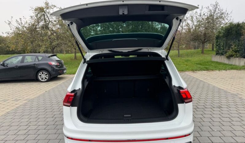 
								VW Tiguan 2,0 TDI R-Line *JAMSTVO 12 Mjeseci* CIJENA S PDV! full									