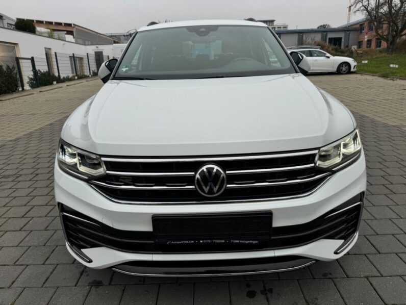 
								VW Tiguan 2,0 TDI R-Line *JAMSTVO 12 Mjeseci* CIJENA S PDV! full									