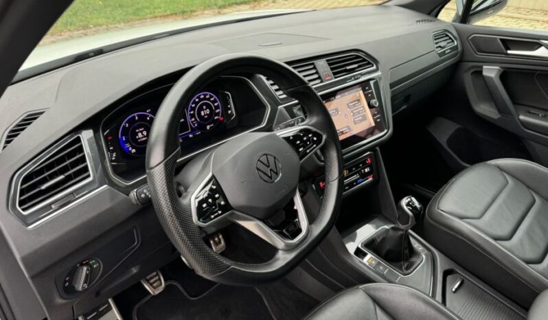 
								VW Tiguan 2,0 TDI R-Line *JAMSTVO 12 Mjeseci* CIJENA S PDV! full									