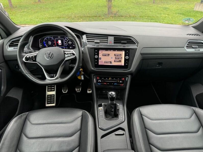 
								VW Tiguan 2,0 TDI R-Line *JAMSTVO 12 Mjeseci* CIJENA S PDV! full									
