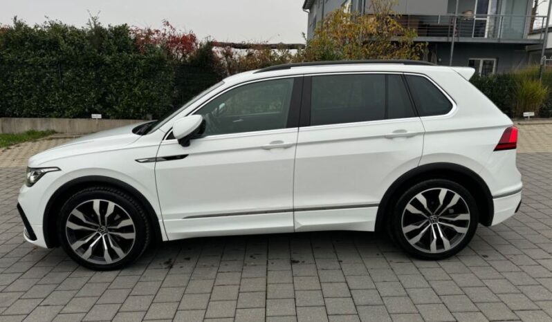 
								VW Tiguan 2,0 TDI R-Line *JAMSTVO 12 Mjeseci* CIJENA S PDV! full									