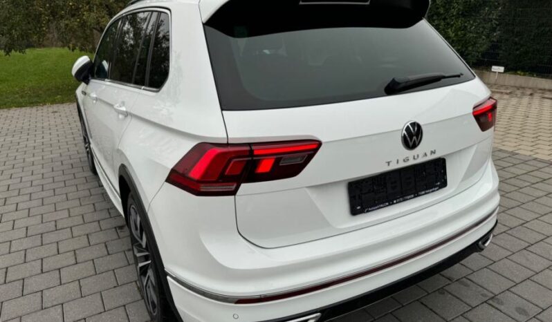 
								VW Tiguan 2,0 TDI R-Line *JAMSTVO 12 Mjeseci* CIJENA S PDV! full									