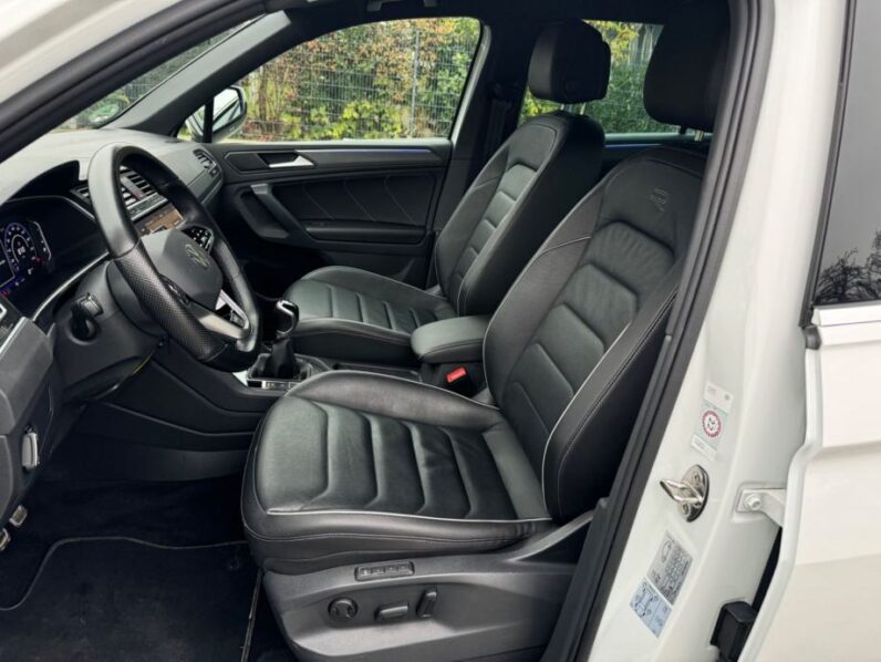
								VW Tiguan 2,0 TDI R-Line *JAMSTVO 12 Mjeseci* CIJENA S PDV! full									