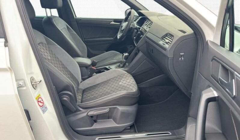 
								VW Tiguan 2,0 TDI R-Line *JAMSTVO 12 Mjeseci* CIJENA S PDV! full									