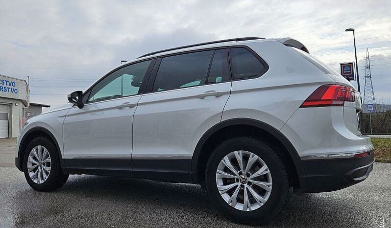 
								VW Tiguan 2,0 TDI SCR BMT *JAMSTVO 12 Mjeseci* CIJENA S PDV! full									