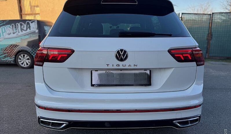 
								VW Tiguan 2,0 TDI R-Line *JAMSTVO 12 Mjeseci* CIJENA S PDV! full									