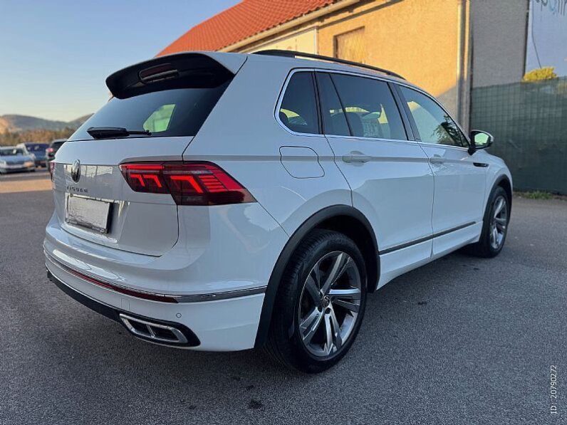 
								VW Tiguan 2,0 TDI R-Line *JAMSTVO 12 Mjeseci* CIJENA S PDV! full									