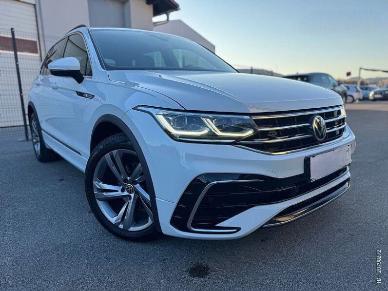 
								VW Tiguan 2,0 TDI R-Line *JAMSTVO 12 Mjeseci* CIJENA S PDV! full									